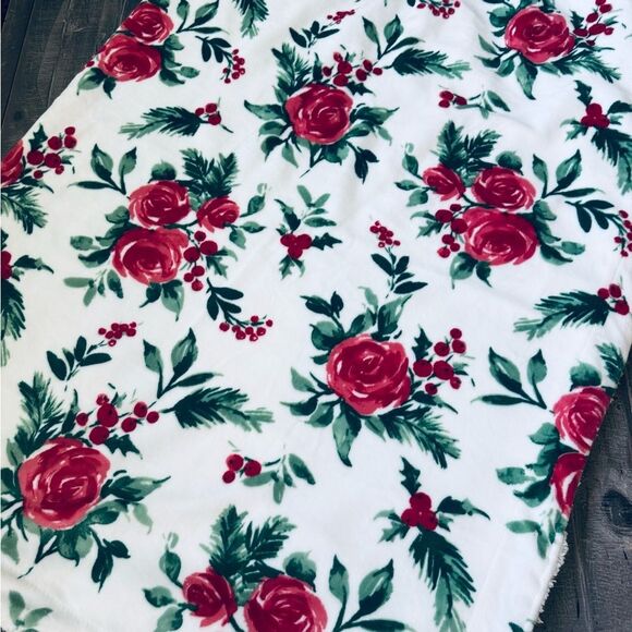 Floral Rose Plush Sherpa Fleece Soft Throw Blanket - Picture 3 of 3